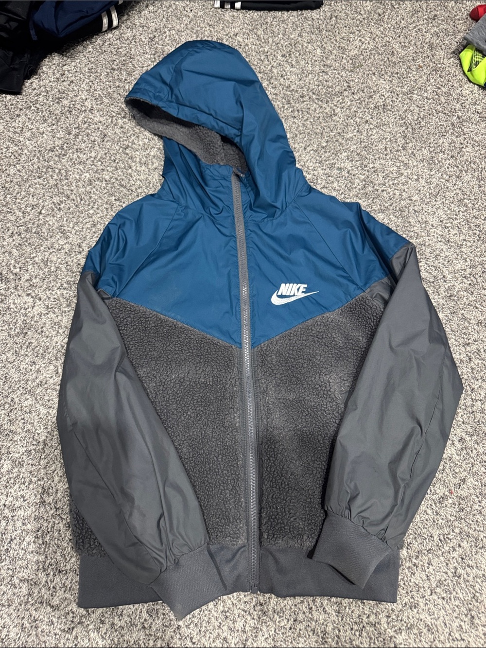 Nike Men’s Blue and Gray Hooded Windrunner Jacket